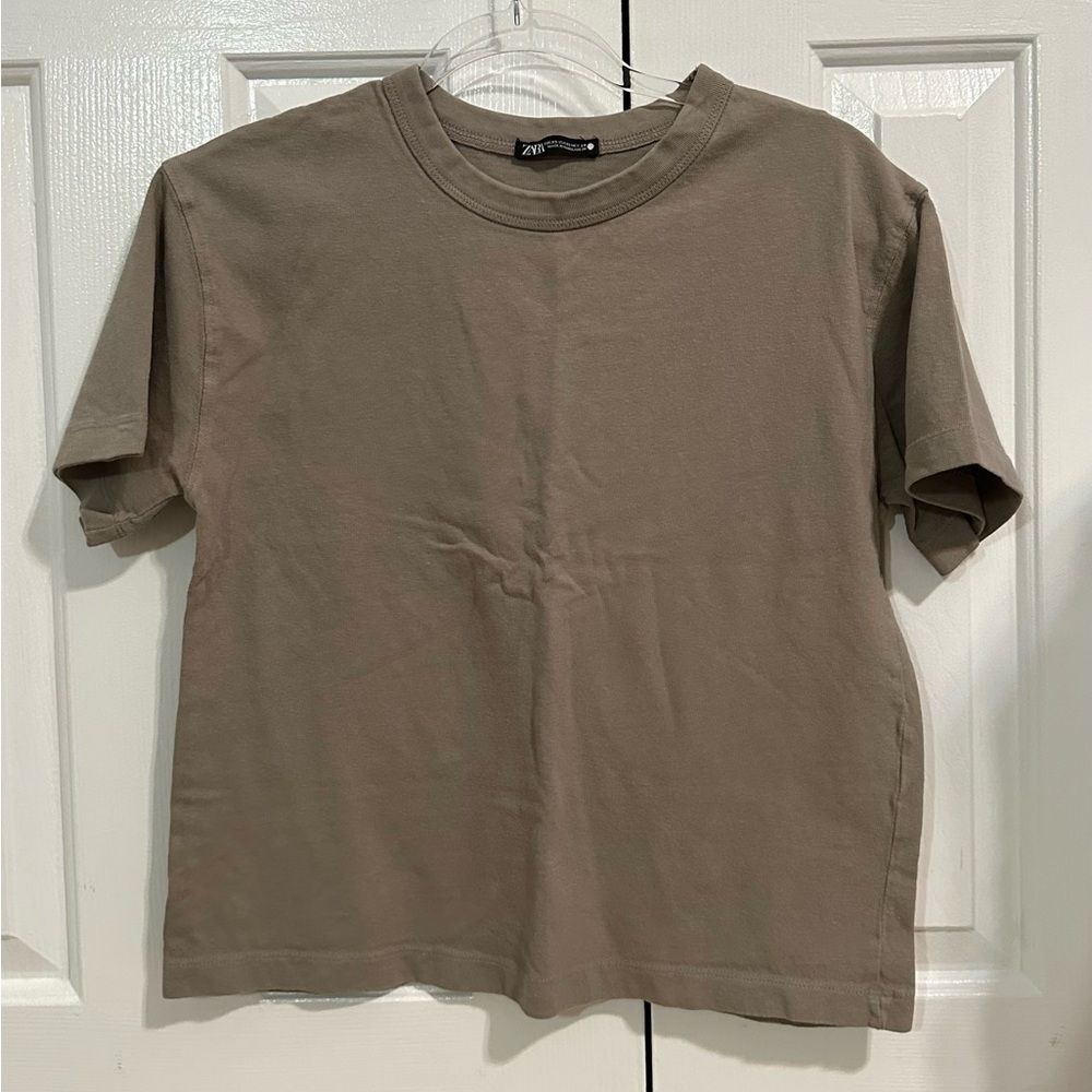 Zara T-Shirt